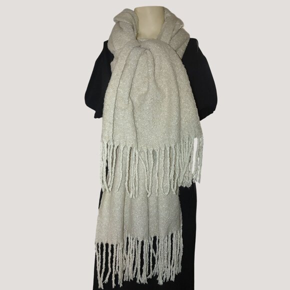 Scarf Shawl American Eagle Womens Oversized Cream Beige White Fringe Polyester - Picture 1 of 7